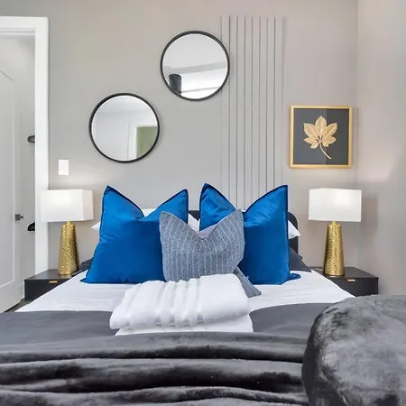 The Suite Spot! Downtown Skyline Views! Sleeps 12 Houston Exterior photo